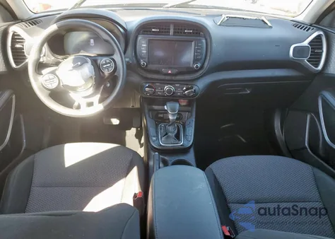 2023 Kia Soul Lx z USA, uszkodzony, nr VIN KNDJ23AU5P7883547